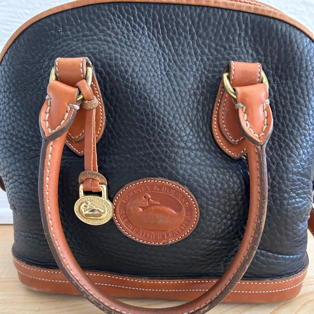 Vintage Dooney & Bourke Domed All Wear Leather Purse Norfolk Satchel Collection - Picture 3 of 13